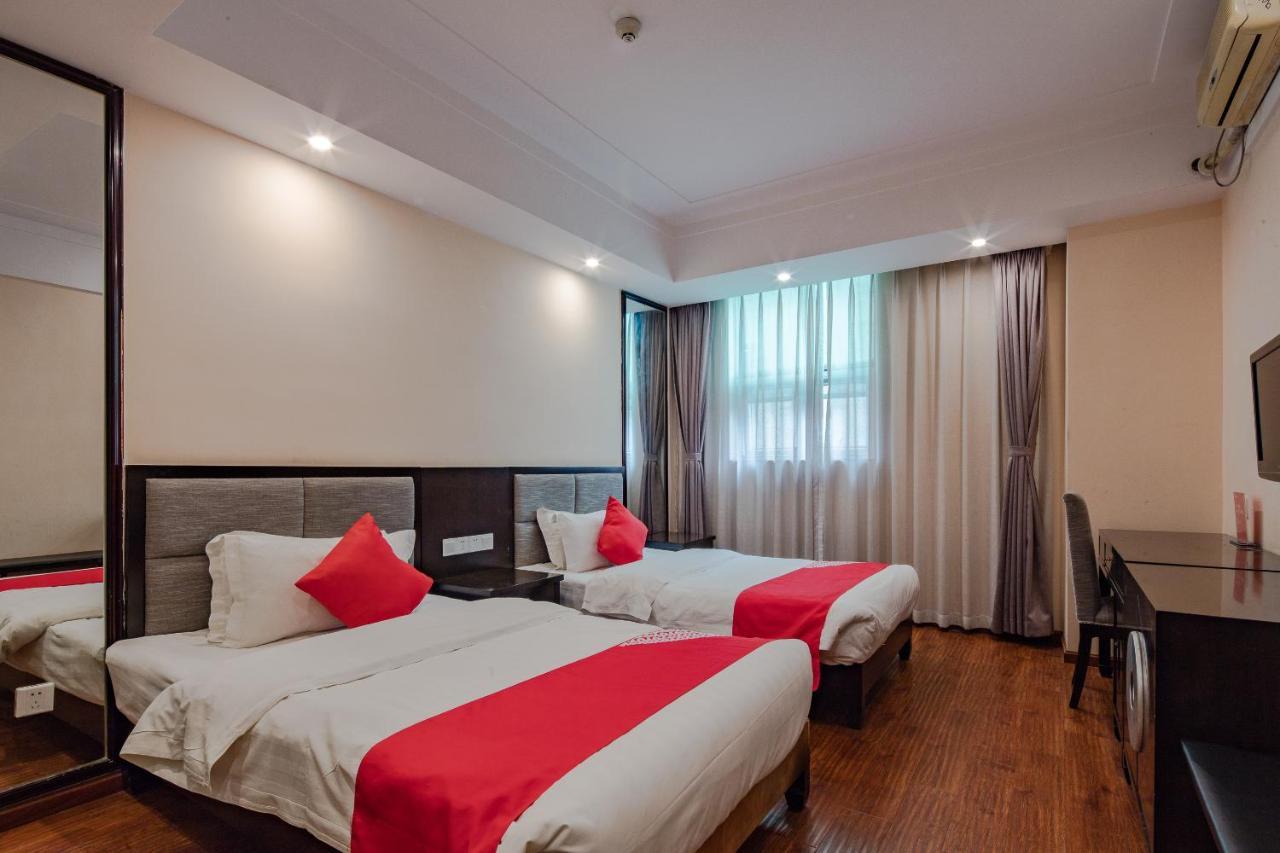 Sam Cozy Hotel Чънду Екстериор снимка