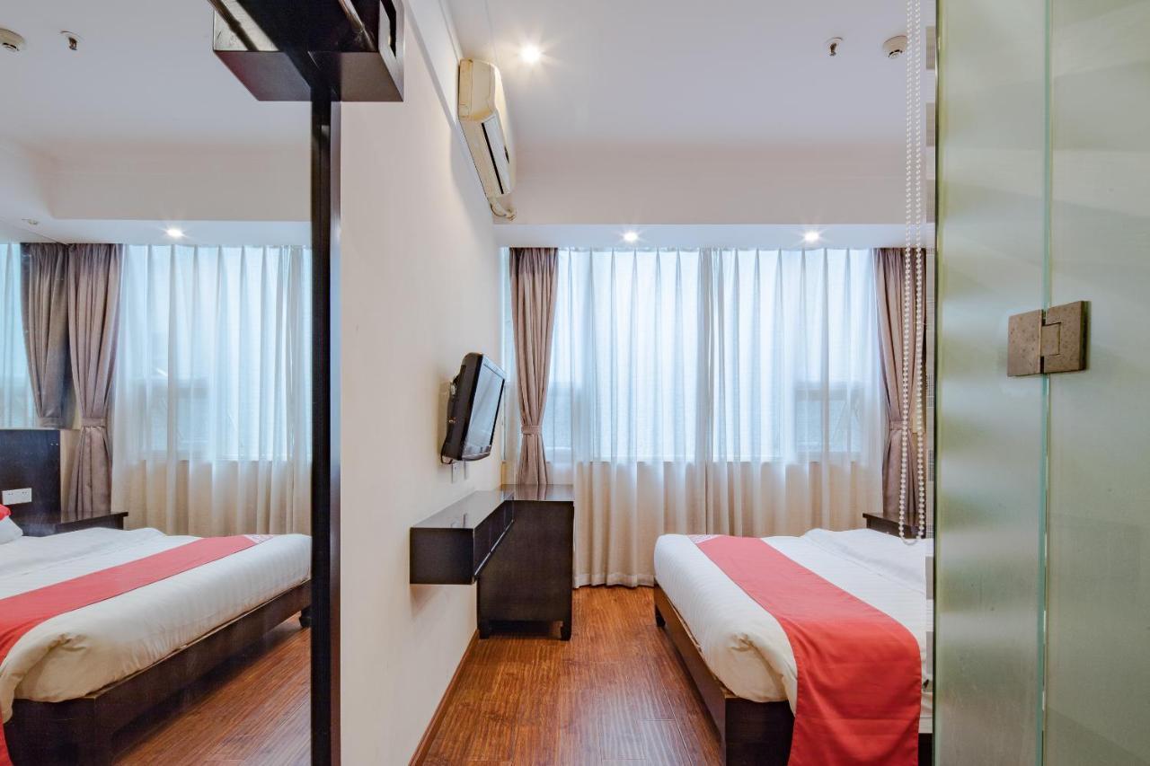 Sam Cozy Hotel Чънду Екстериор снимка