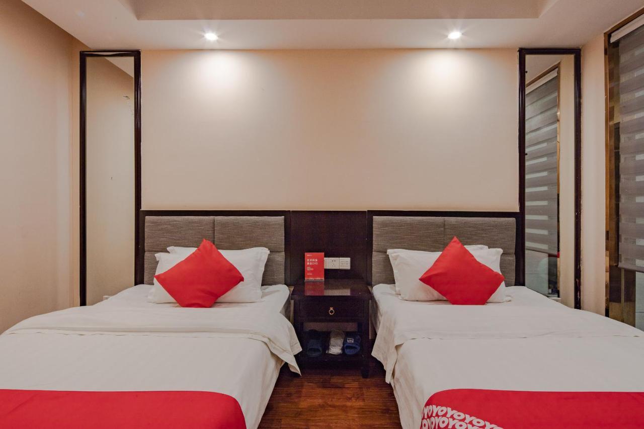 Sam Cozy Hotel Чънду Екстериор снимка